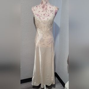 Victoria's Secret Cream Floral Chemise